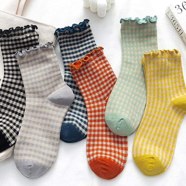 3 Pairs Cute Plaid Cotton Socks for Women