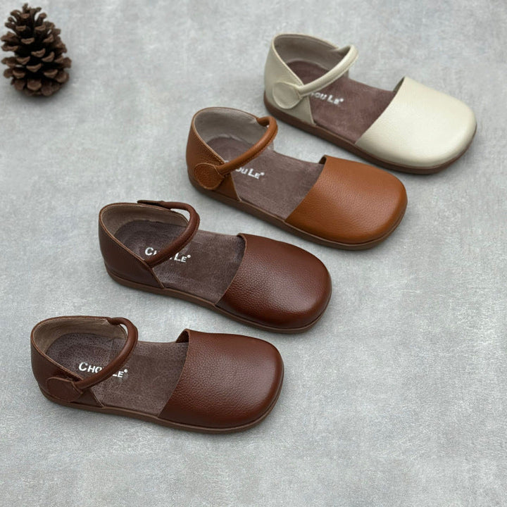 Women’s Retro Leather Closed Toe Sandals – Soft Flat Single Strap Casual Style