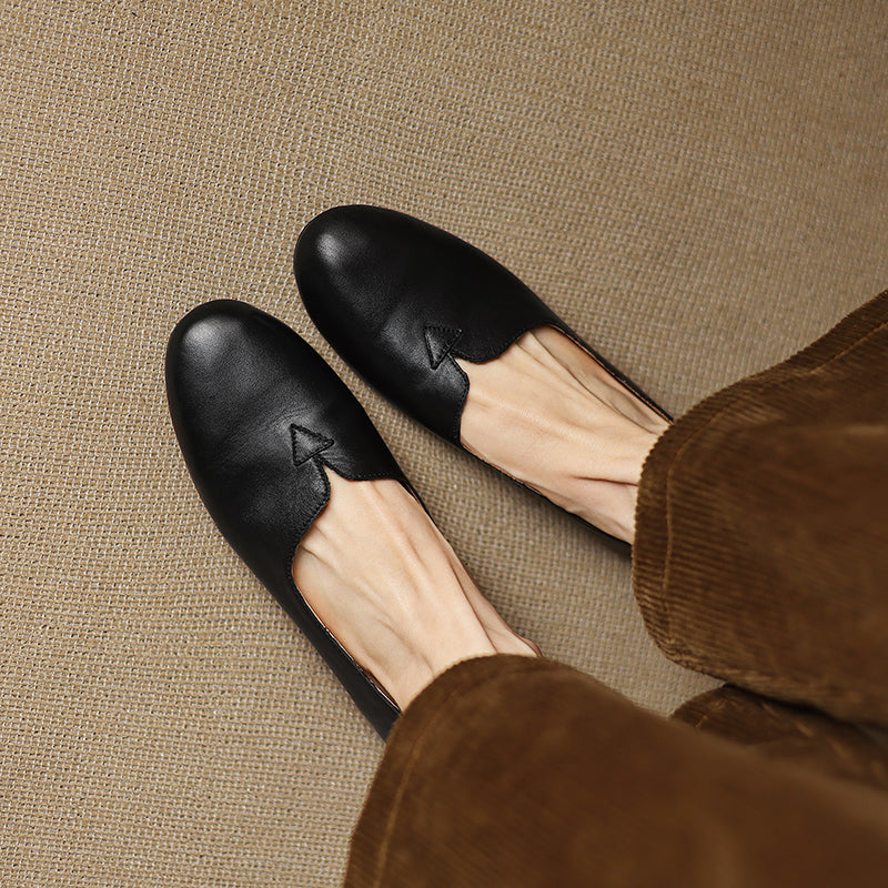 Women's Leather Round toe Soft-Sole Slip-On Flats