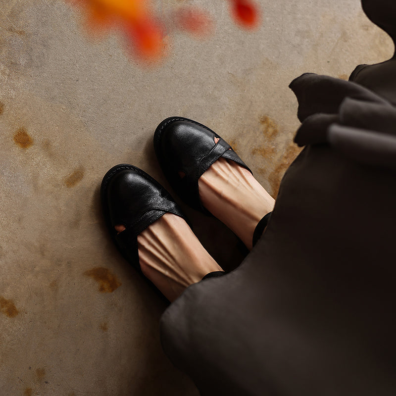 Women's Artisanal Round Toe Leather Sandals - Perforated Cowhide Summer Shoes