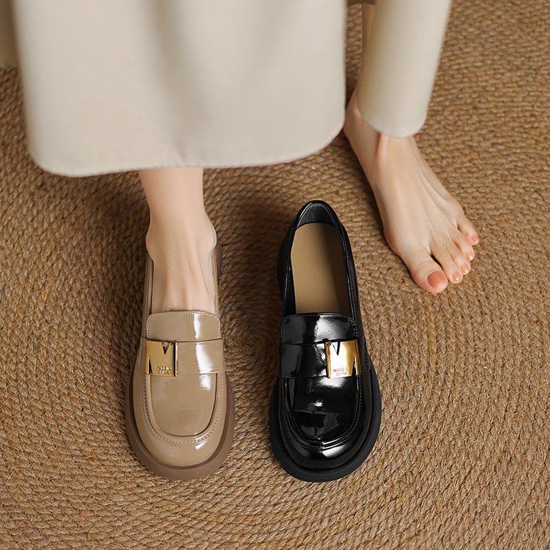 Women's Leather Classic Metal Decoration Block Heel Mid Heel Loafers