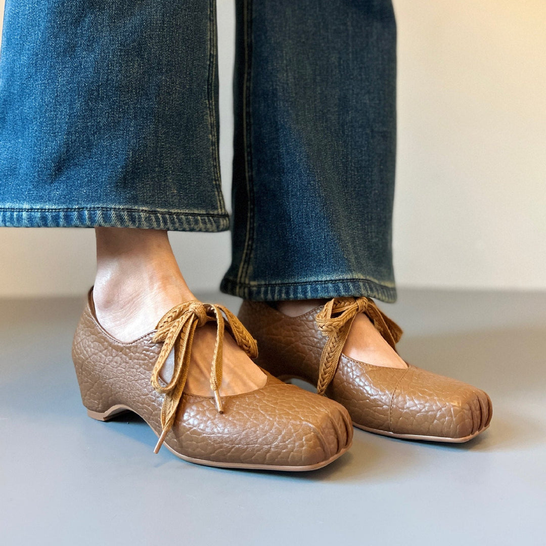 Women's Lychee Pattern Leather Ballet Flats - Square Toe Ribbon Lace-Up Mary Jane Pumps