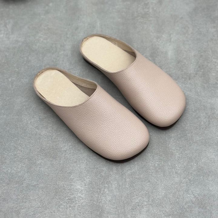 Women's Minimalist Leather Mules Vintage Round Toe Slip-on Clogs Barefoot-Friendly