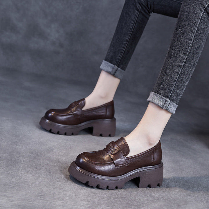 Minimalist Leather Loafers – Lightweight Platform Slip-Ons for Women