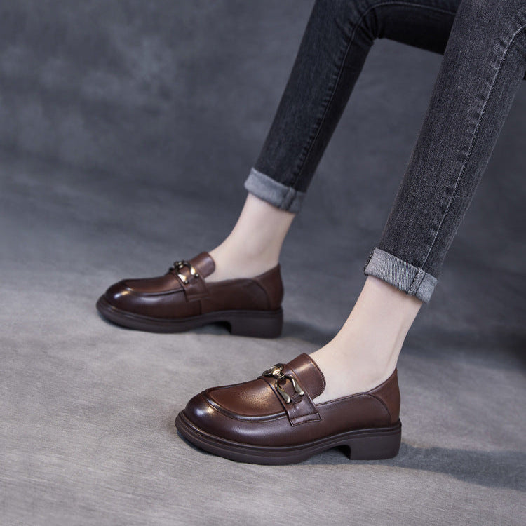 British Luxury Leather Loafers for Women - Signature Chain Detail & Slip-On