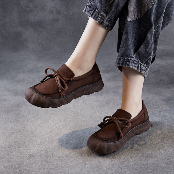 Comfortable Women's Soft Leather Round-Toe Lace-Up Walking Shoes