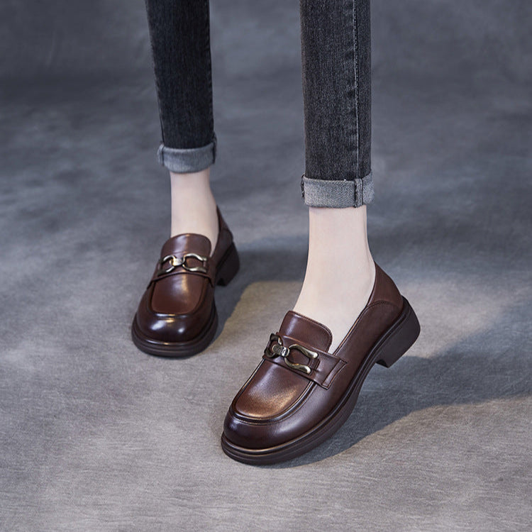 British Luxury Leather Loafers for Women - Signature Chain Detail & Slip-On