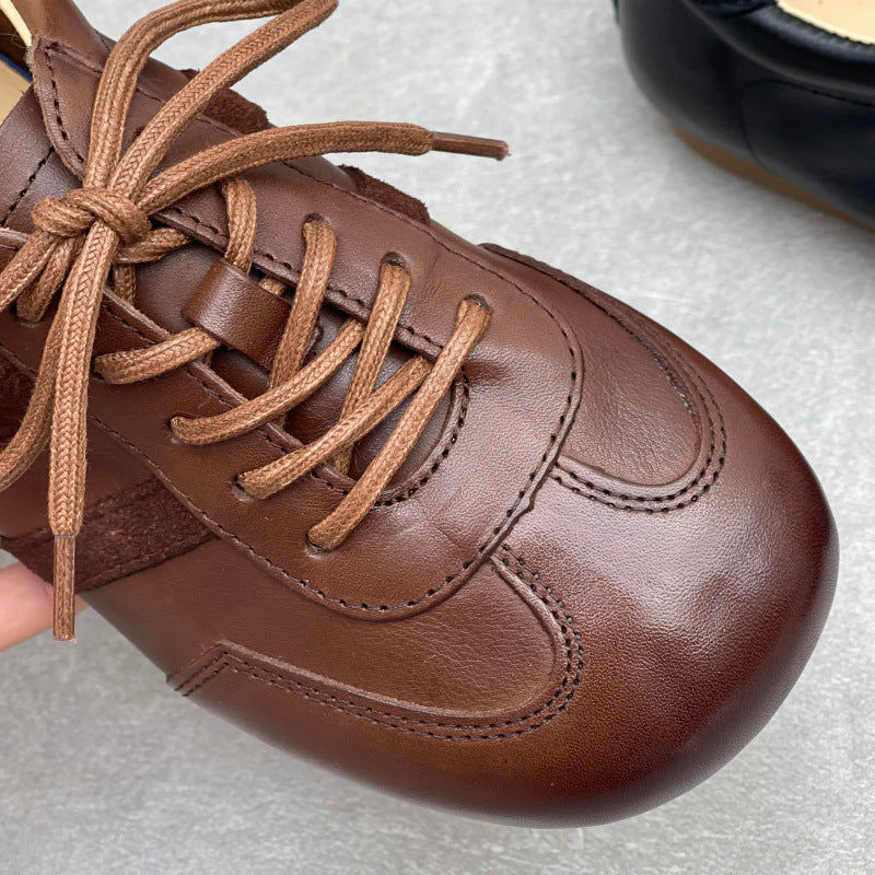 Women's Vintage Leather Retro Runners Round Toe Soft Sole Lace-Up Walking Shoes