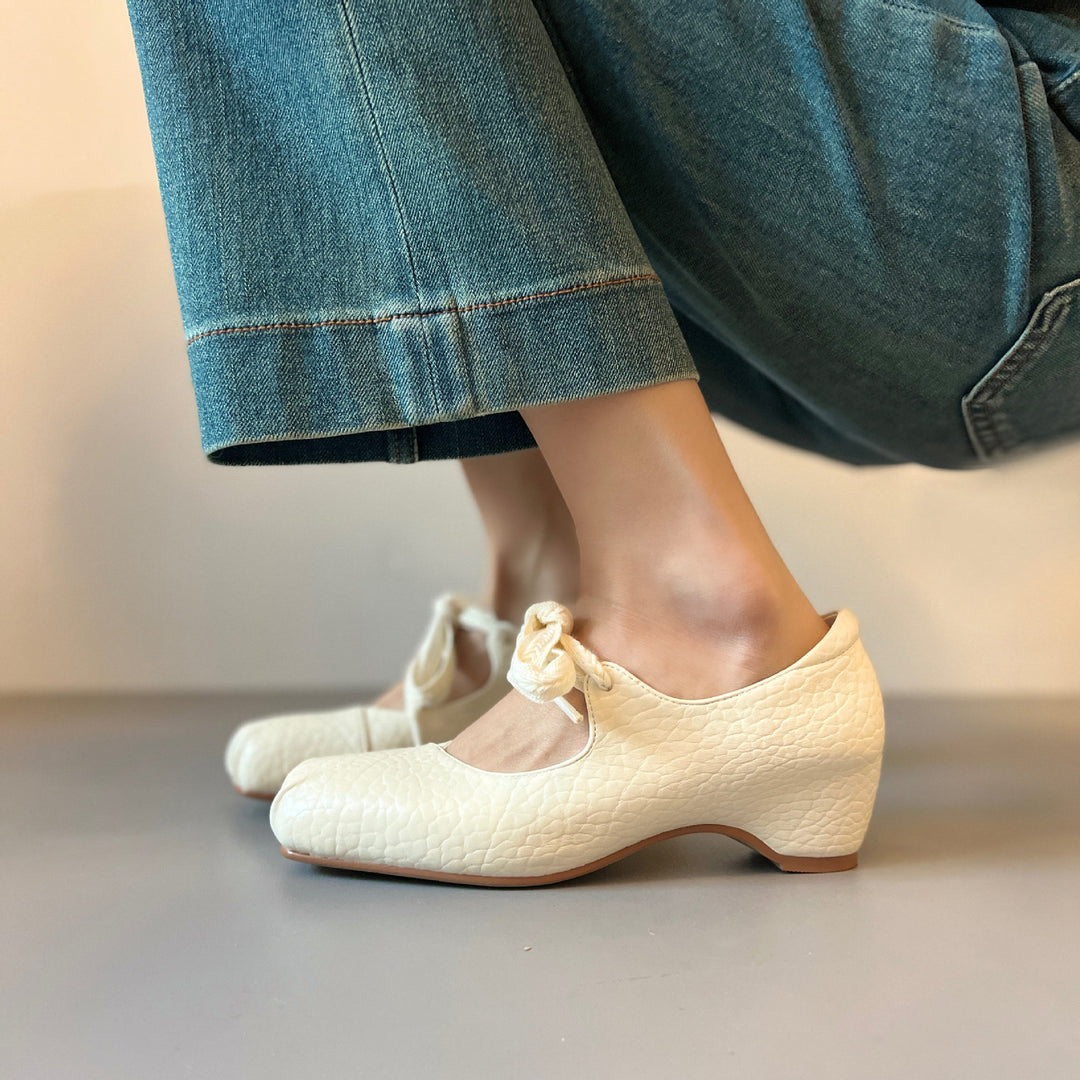 Women's Lychee Pattern Leather Ballet Flats - Square Toe Ribbon Lace-Up Mary Jane Pumps