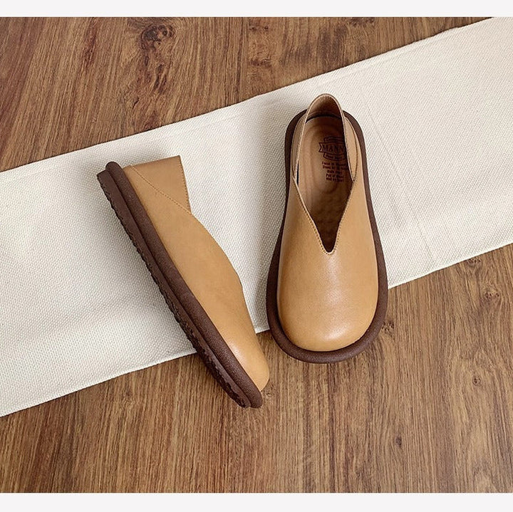 Women's Wide Toe Soft Leather Flats – Japanese V-Cut Backless Design