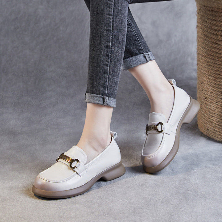 Women's Retro Soft Genuine Leather Loafers – Comfortable Chain Detail