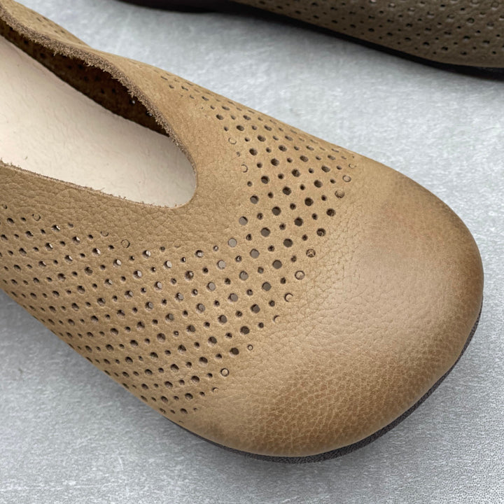 Women's Leather Perforated Loafers Retro V-Neck Slip-On Flats Ballet Flats Vintage Casual Summer Shoes