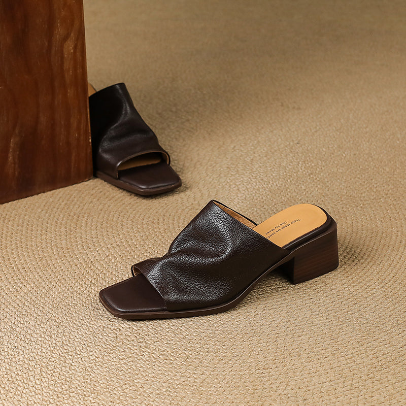Women‘s Ruched Leather Square Toe Mules Minimalist Sheepskin Block Heel Sandals