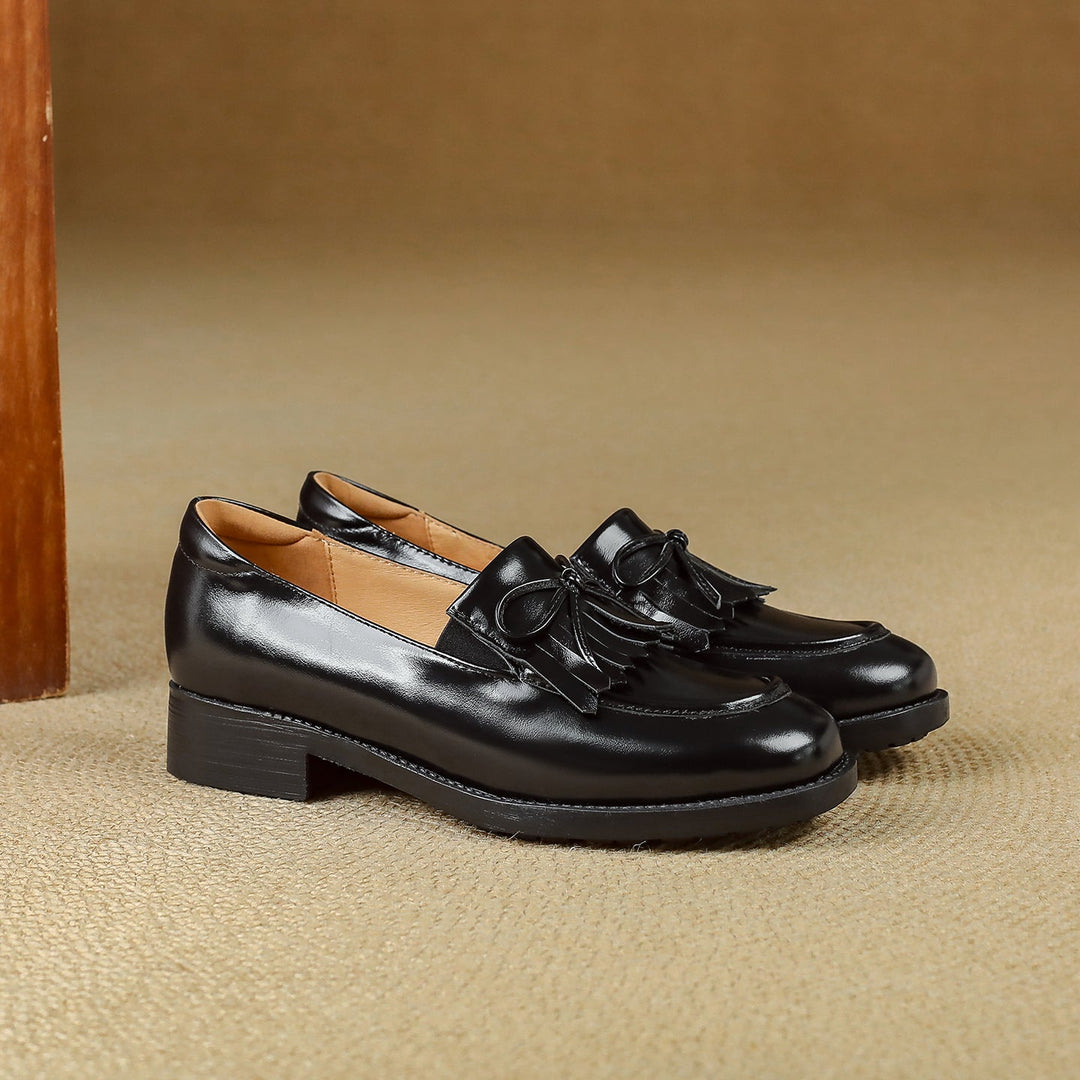 Women's Leather Tassel Loafers Classic British Style Commuter Flats