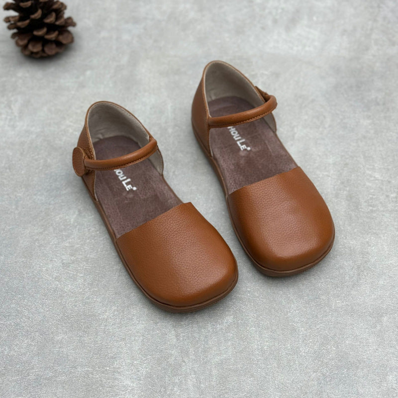 Women’s Retro Leather Closed Toe Sandals – Soft Flat Single Strap Casual Style