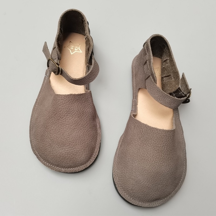 Handmade Genuine Leather Big Toe Box Sandals Ankle Strap Women's Shoes