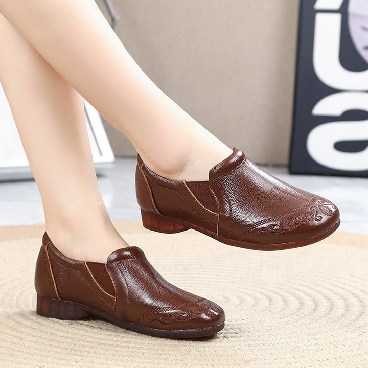 Women's Cowhide Vintage Embroidered Flat Loafers Slip On Walking Shoes