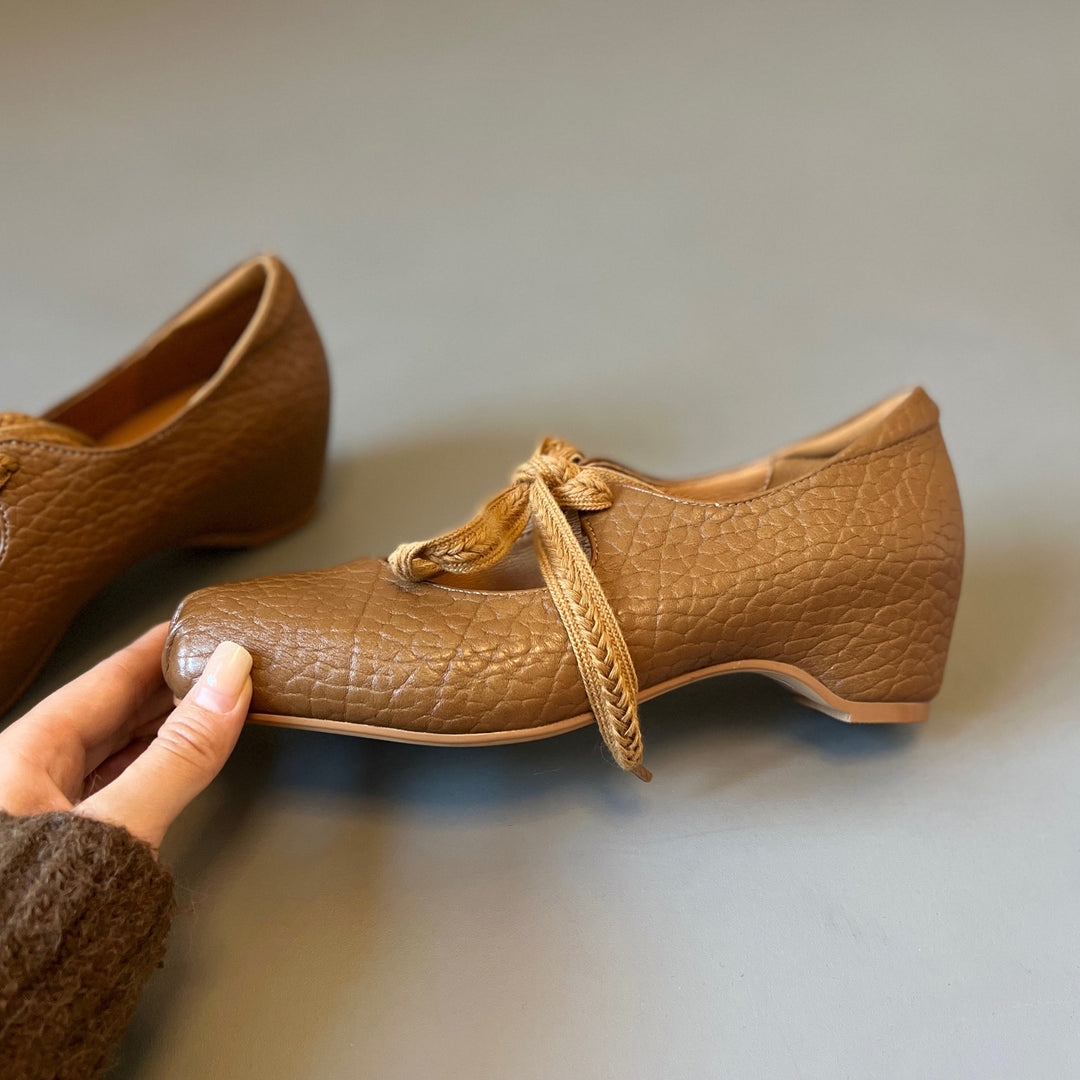 Women's Lychee Pattern Leather Ballet Flats - Square Toe Ribbon Lace-Up Mary Jane Pumps