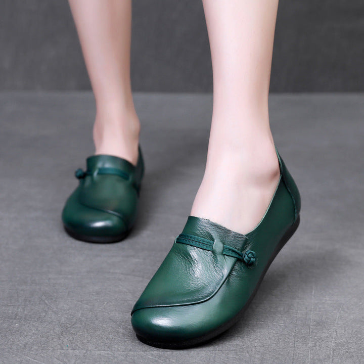 Women's Retro Slip-On Flats – Comfortable Everyday Shoes