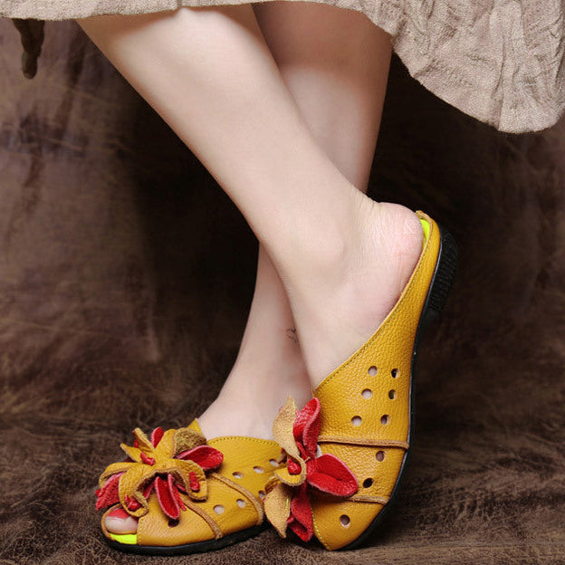 Women's Leather Mules - Retro Hollow Out Summer Sandals with Floral Detail, Slip-on Round Toe Flat Shoes