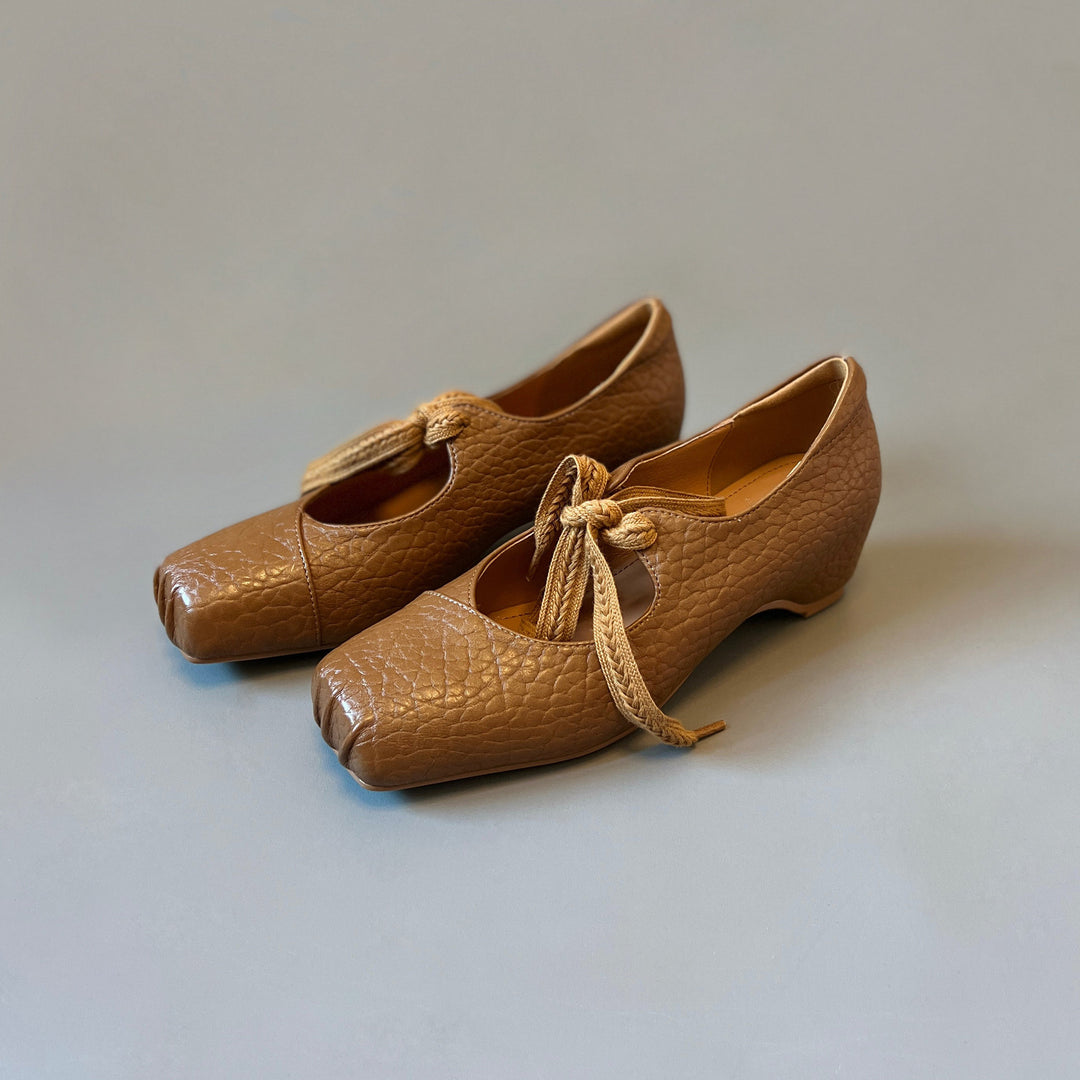 Women's Lychee Pattern Leather Ballet Flats - Square Toe Ribbon Lace-Up Mary Jane Pumps