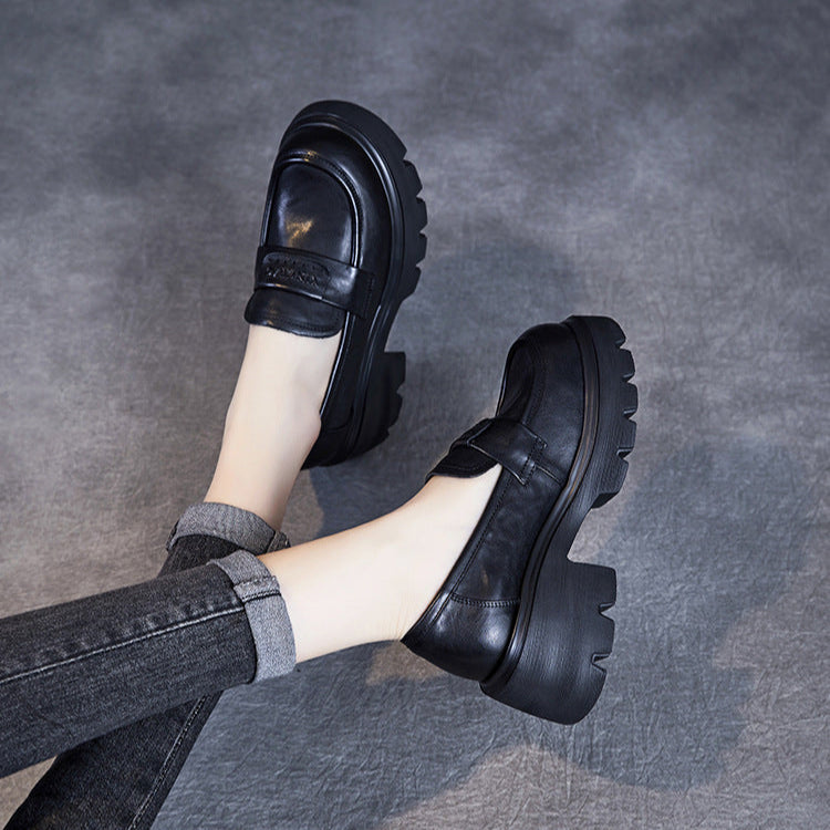 Minimalist Leather Loafers – Lightweight Platform Slip-Ons for Women
