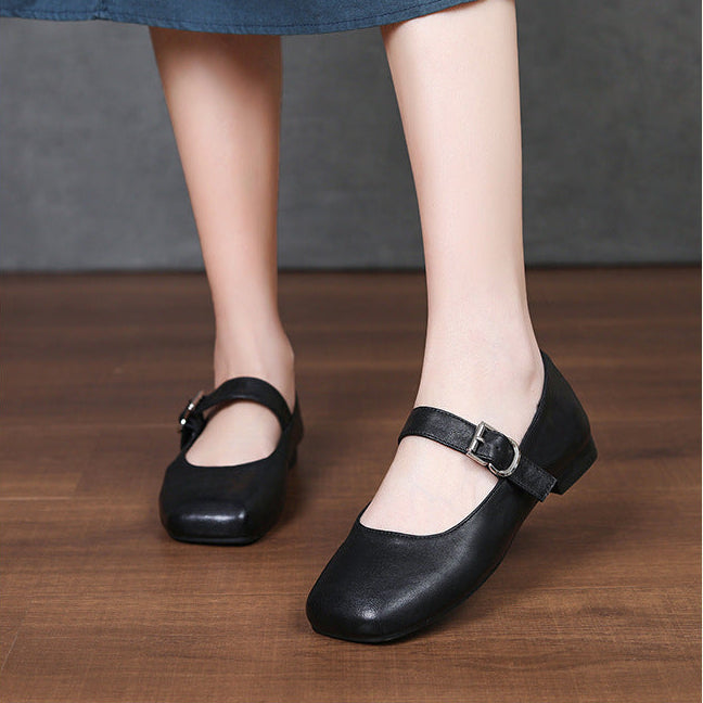 Women‘s Retro Leather Mary Jane Flats Vintage Square Toe Casual Ballet Shoes
