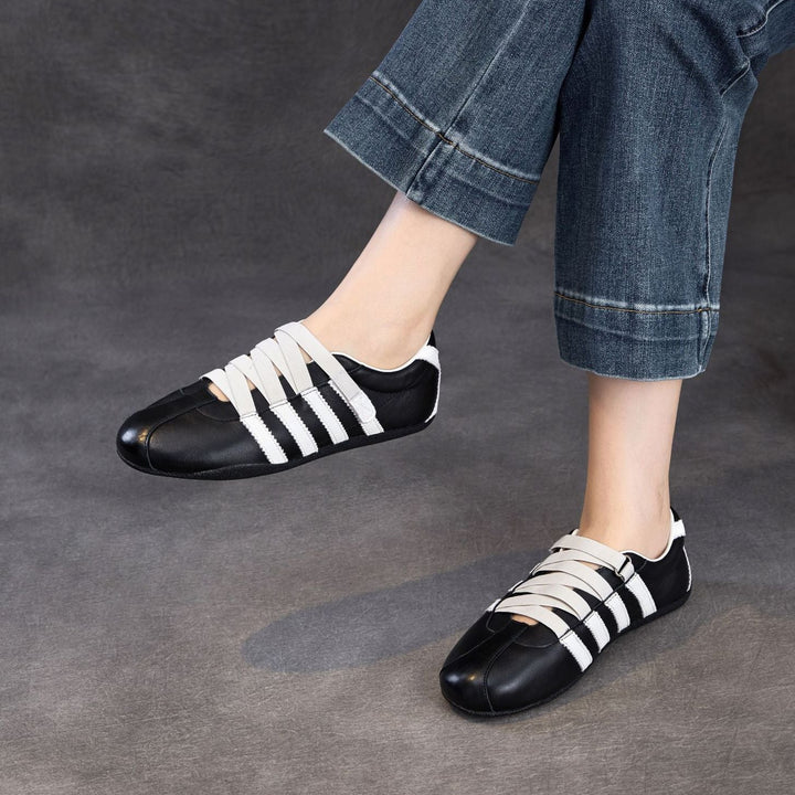 Women's Retro Cowhide Sneakers Vintage Round Toe Strappy Velcro Driving Flats