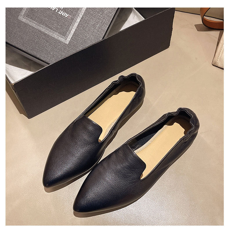 Comfortable Women's Leather Slip-On Flats – Pointed-Toe Everyday Shoes
