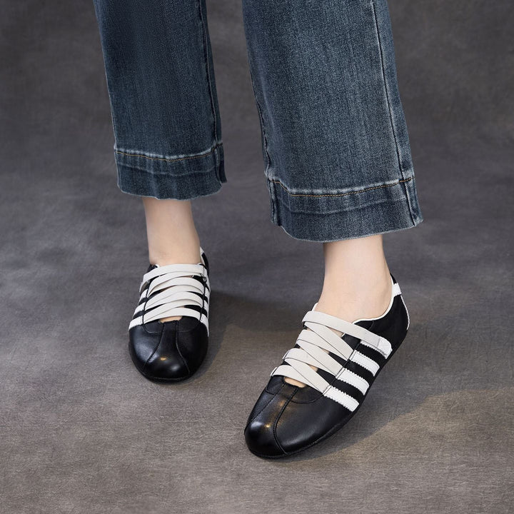 Women's Retro Cowhide Sneakers Vintage Round Toe Strappy Velcro Driving Flats