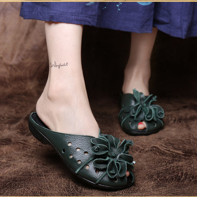 Women's Leather Mules - Retro Hollow Out Summer Sandals with Floral Detail, Slip-on Round Toe Flat Shoes