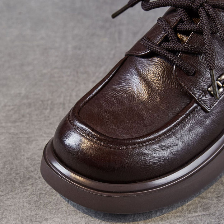 Women’s Leather Round Toe Lace-Up Loafers – Textured Luxury Style