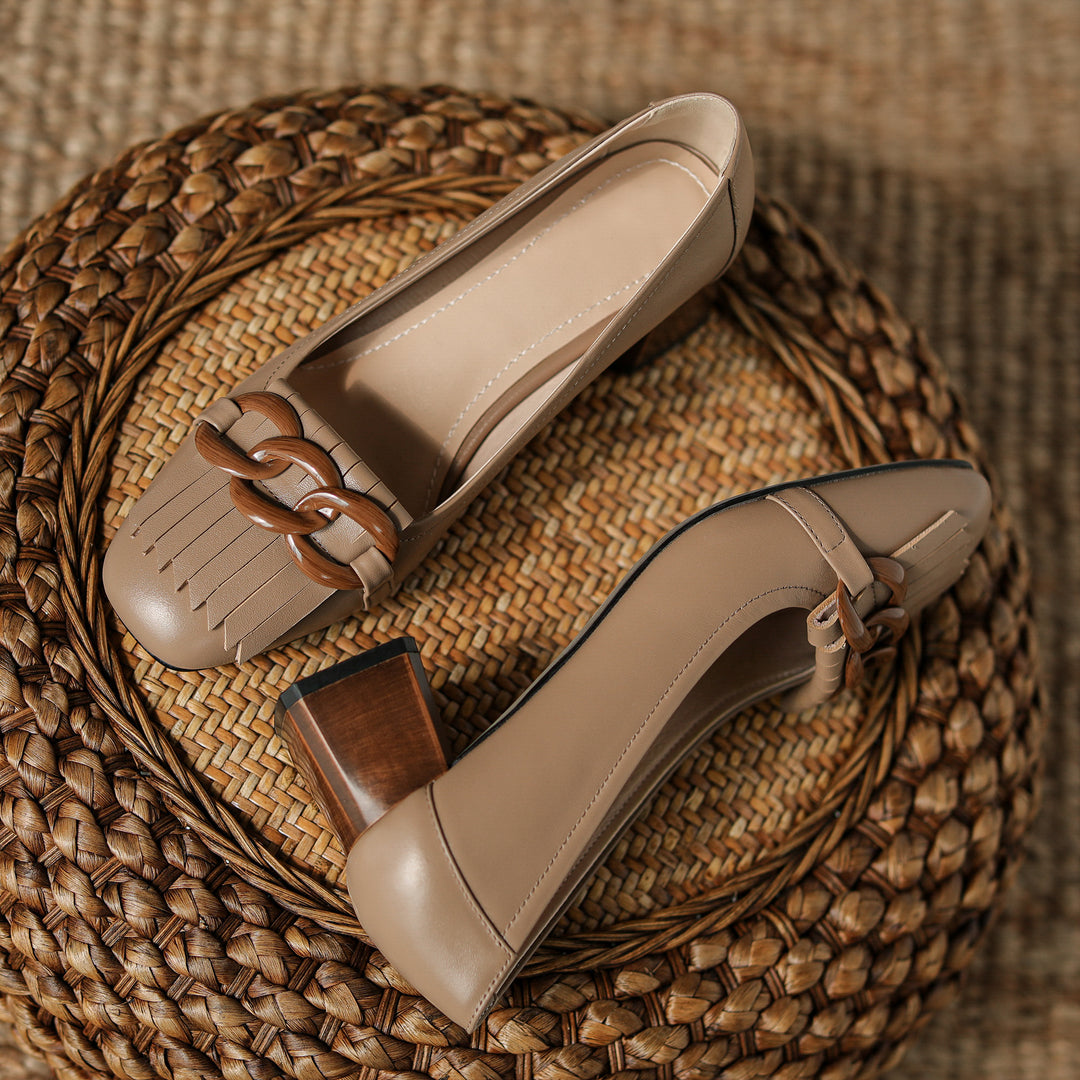 Elegant Women's Leather Pumps – Mid Block Heel with Tassel Chain Detail