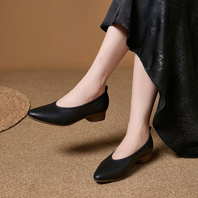 Women's Retro Leather Pumps Vintage Pointed Toe Slip-on Chunky Low Heels