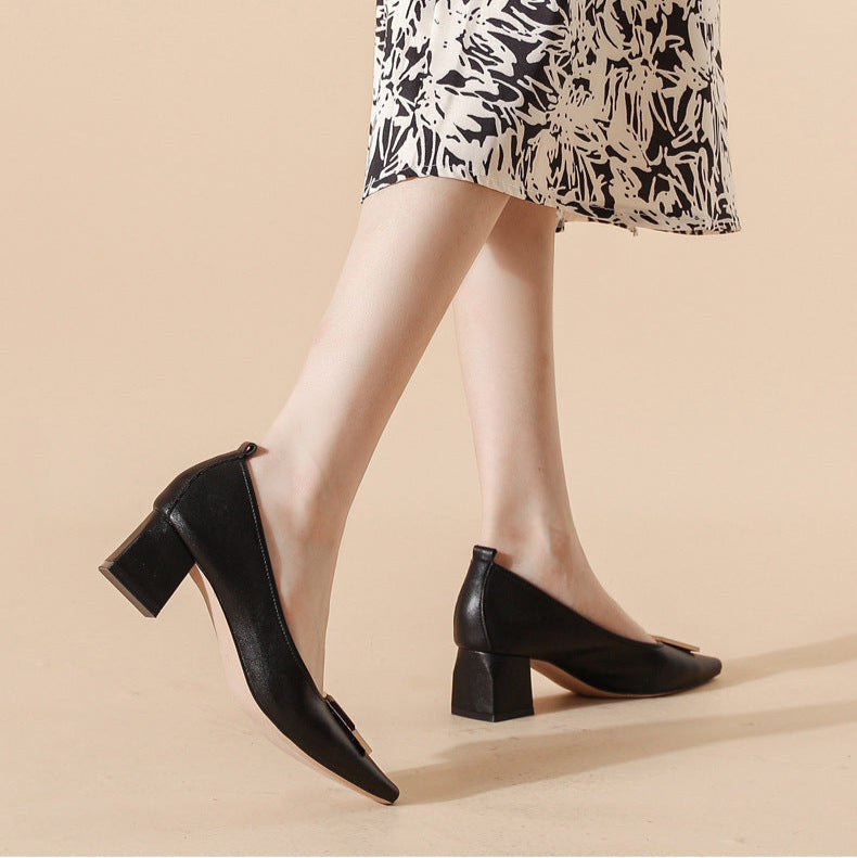 Women's Leather Stylish Medium Heel Pointed Toe Pump
