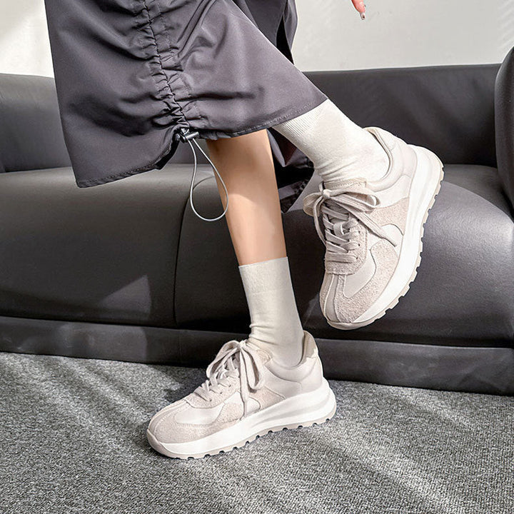 Breathable Leather Trainers – Women’s Retro Lace-Up Sneakers