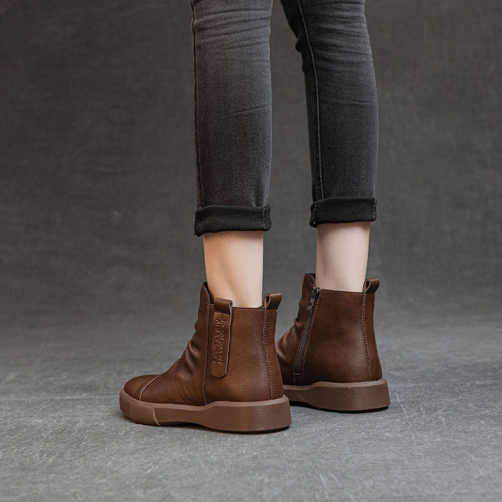 Comfortable Women's Flat Leather Boots – Casual Ruched Ankle Style