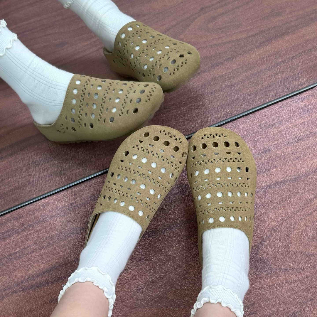 Women's Platform Leather Clogs Perforated Hollow-Out Mules Barefoot-Friendly Slippers