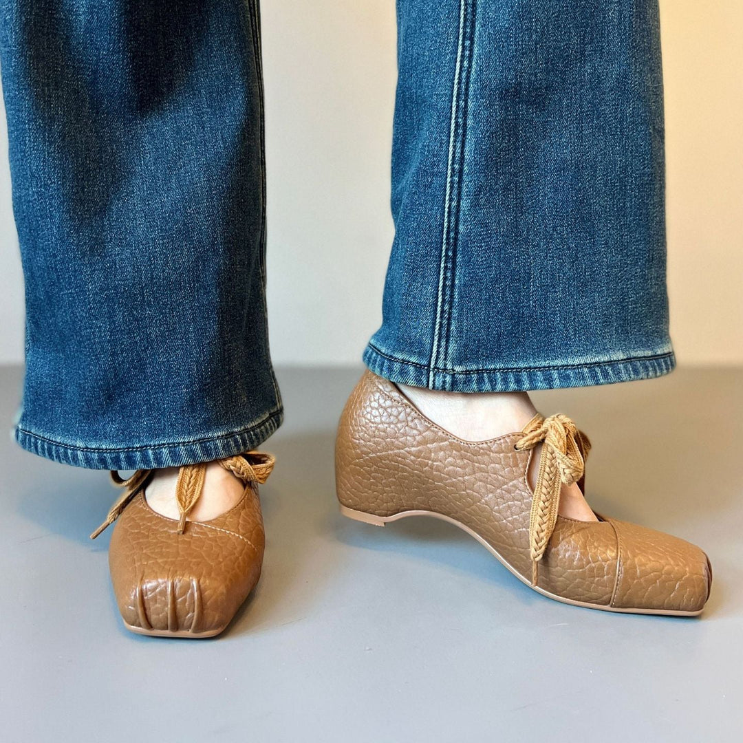 Women's Lychee Pattern Leather Ballet Flats - Square Toe Ribbon Lace-Up Mary Jane Pumps