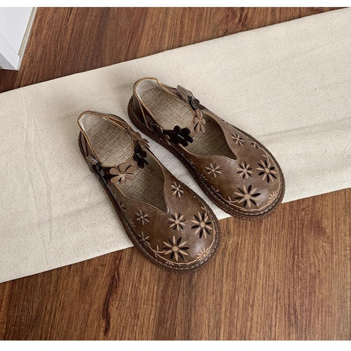 Women's Summer Breathable Flower Hollow Out Flat Literary Style Sandals