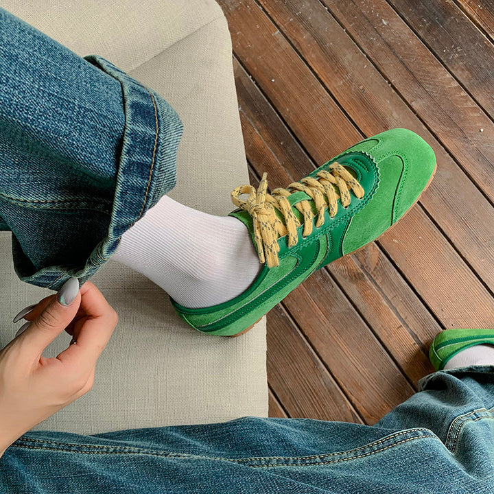 Women’s Casual Lace-Up Sneakers – Stylish Daily Walking Shoes