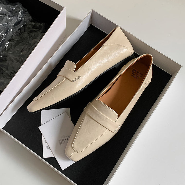 Women Genuine Leather Pointed Toe Retro Slip On Flat Comfortable Loafers