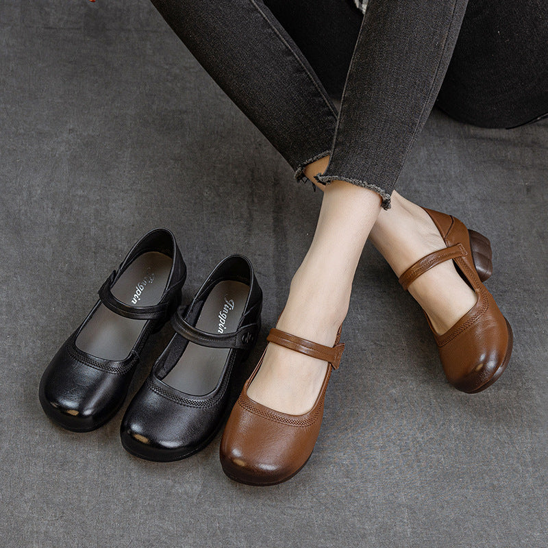 Women's Leather Mary Janes - Round Toe Vintage Instep Strap Block Chunky Heel Pumps