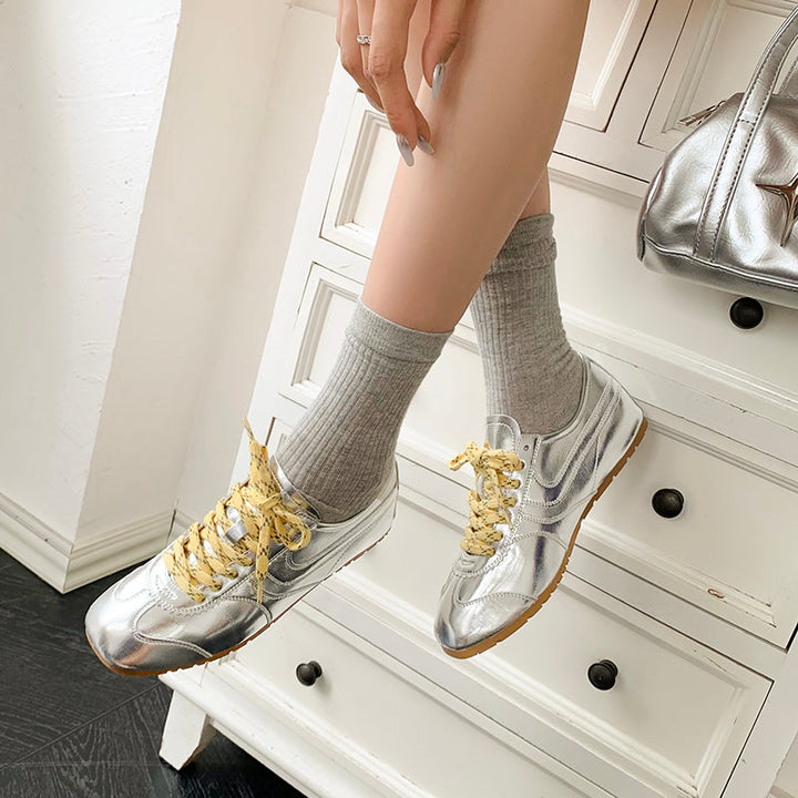 Women’s Casual Lace-Up Sneakers – Stylish Daily Walking Shoes