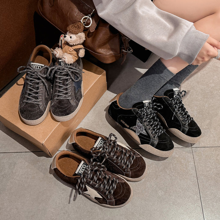 Flat Star Design Sneakers Retro – Women’s Cow Suede Lace-Up Shoes