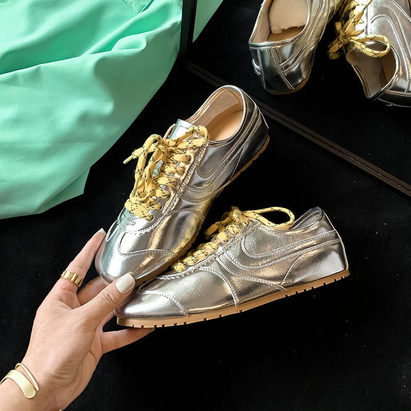 Women’s Casual Lace-Up Sneakers – Stylish Daily Walking Shoes