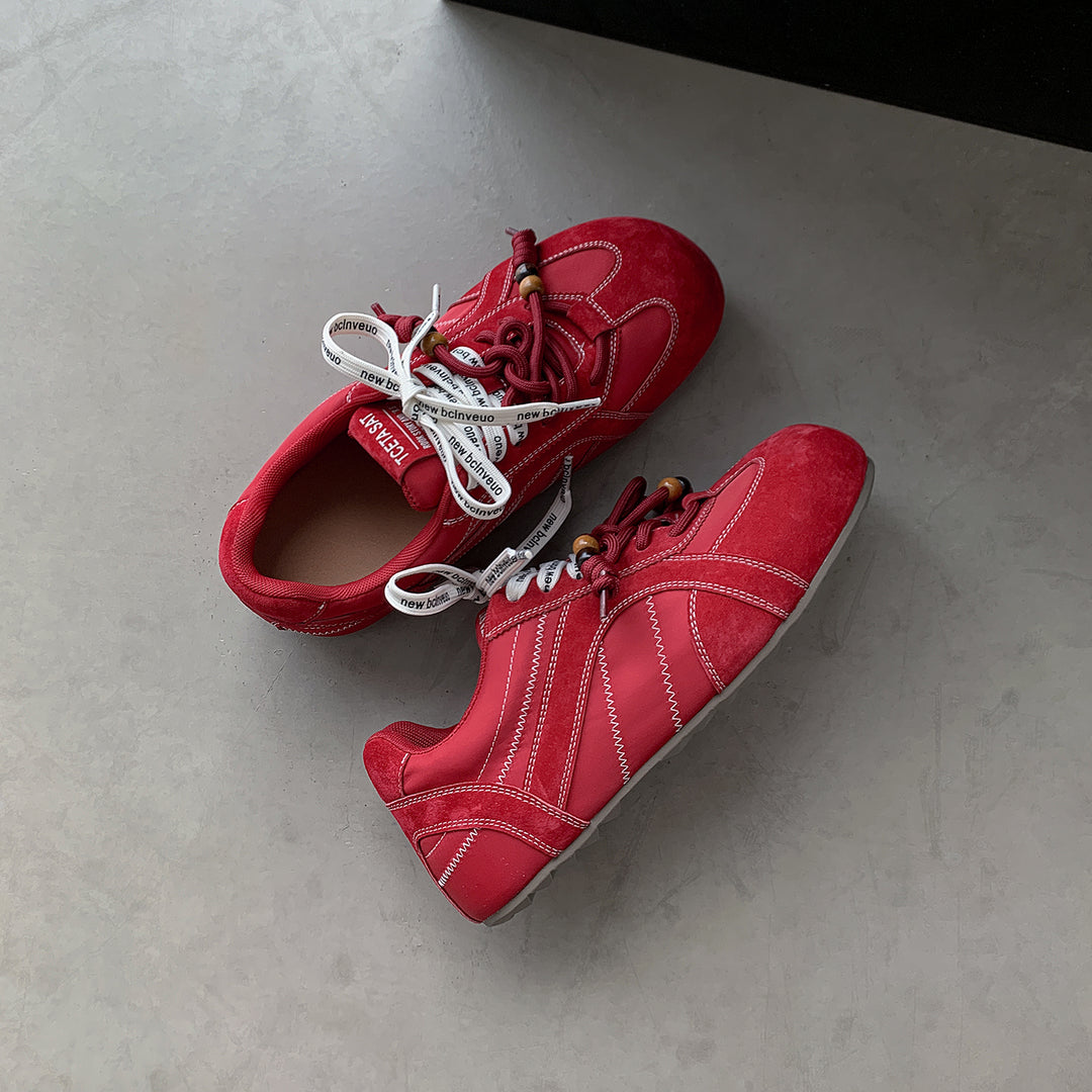 Trendy Women's Hidden Wedge Sneakers – Round-Toe Casual Shoes