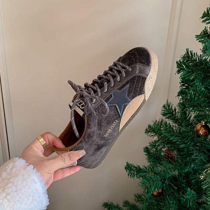 Flat Star Design Sneakers Retro – Women’s Cow Suede Lace-Up Shoes