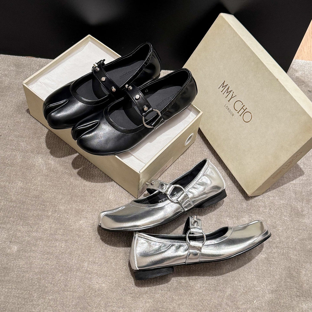 Women‘s Avant-Garde Split Toe Leather Ballet Flats - Luxurious Mary Janes with Studs