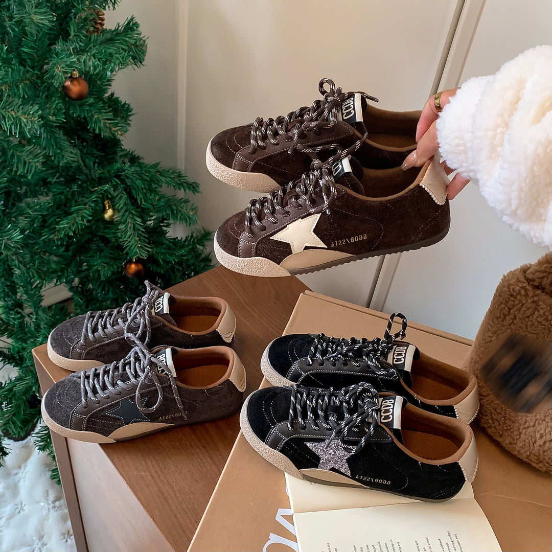 Flat Star Design Sneakers Retro – Women’s Cow Suede Lace-Up Shoes